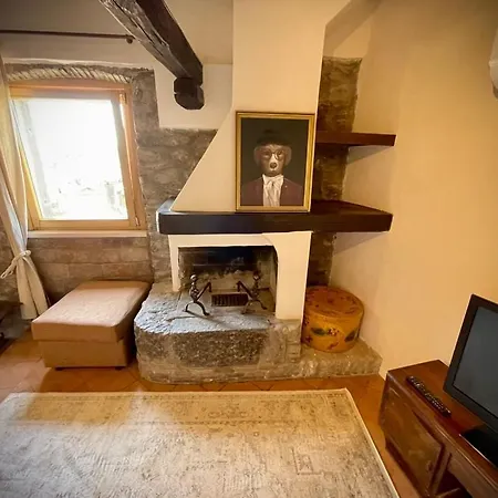 Loft Centro Storico Monti Apartment *