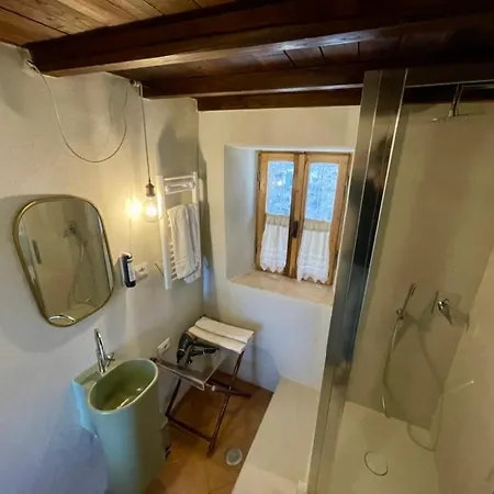 Loft Centro Storico Monti Bracciano (Rome)