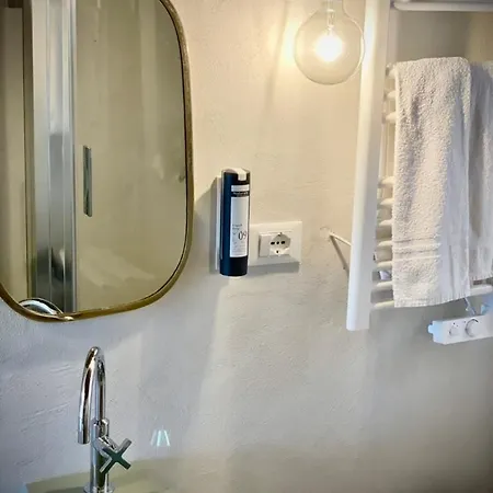 Loft Centro Storico Monti * Bracciano (Rome)